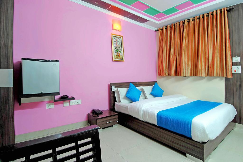 Hotel Durga International Nové Dillí Pokoj fotografie
