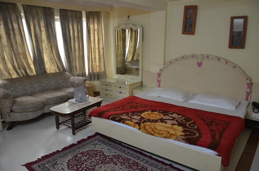 Hotel Durga International Nové Dillí Pokoj fotografie
